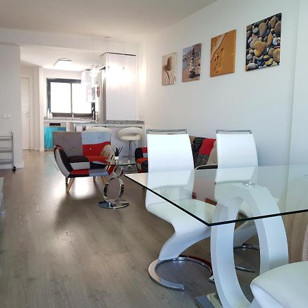 Boutique Apartment Near The Beach, 1 Gbps Wi-Fi มาลากา ภายนอก รูปภาพ