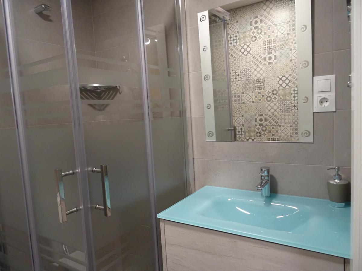 Boutique Apartment Near The Beach, 1 Gbps Wi-Fi มาลากา ภายนอก รูปภาพ