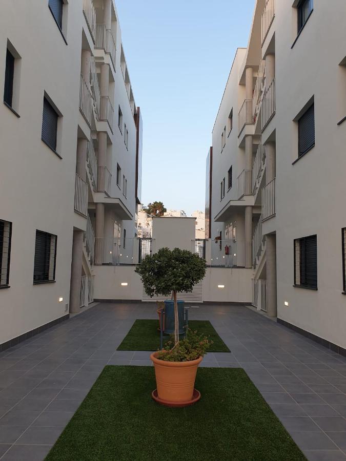 Boutique Apartment Near The Beach, 1 Gbps Wi-Fi มาลากา ภายนอก รูปภาพ