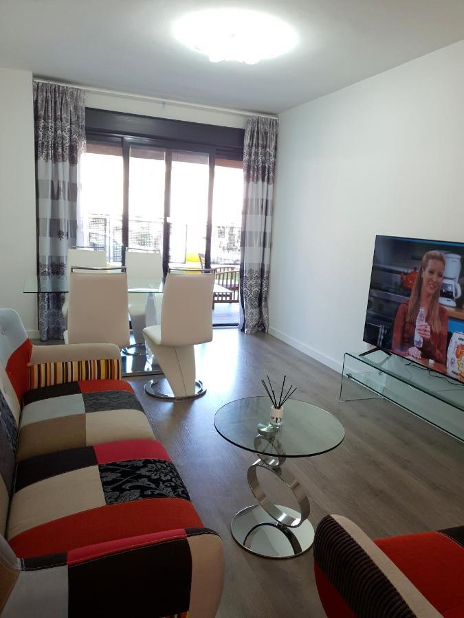 Boutique Apartment Near The Beach, 1 Gbps Wi-Fi มาลากา ภายนอก รูปภาพ
