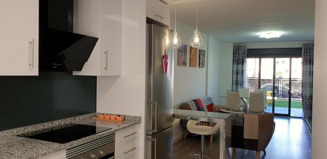 Boutique Apartment Near The Beach, 1 Gbps Wi-Fi มาลากา ภายนอก รูปภาพ