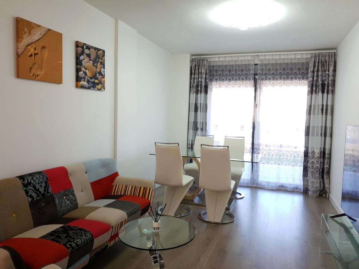 Boutique Apartment Near The Beach, 1 Gbps Wi-Fi มาลากา ภายนอก รูปภาพ