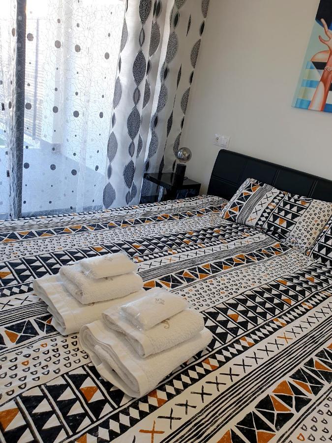 Boutique Apartment Near The Beach, 1 Gbps Wi-Fi มาลากา ภายนอก รูปภาพ